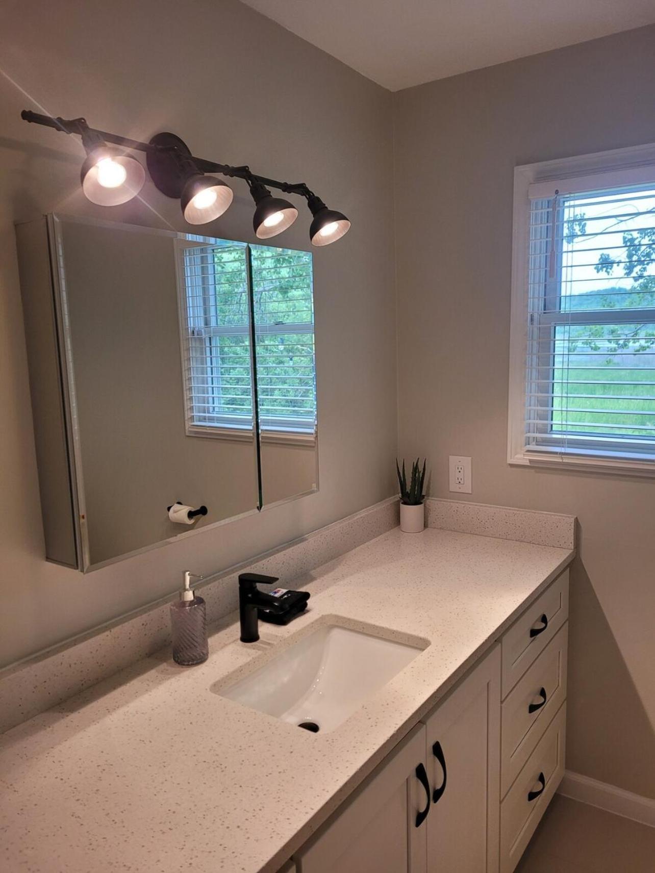 White Birch - Riverfront And Newly-Remodeled! Elberta Exteriér fotografie
