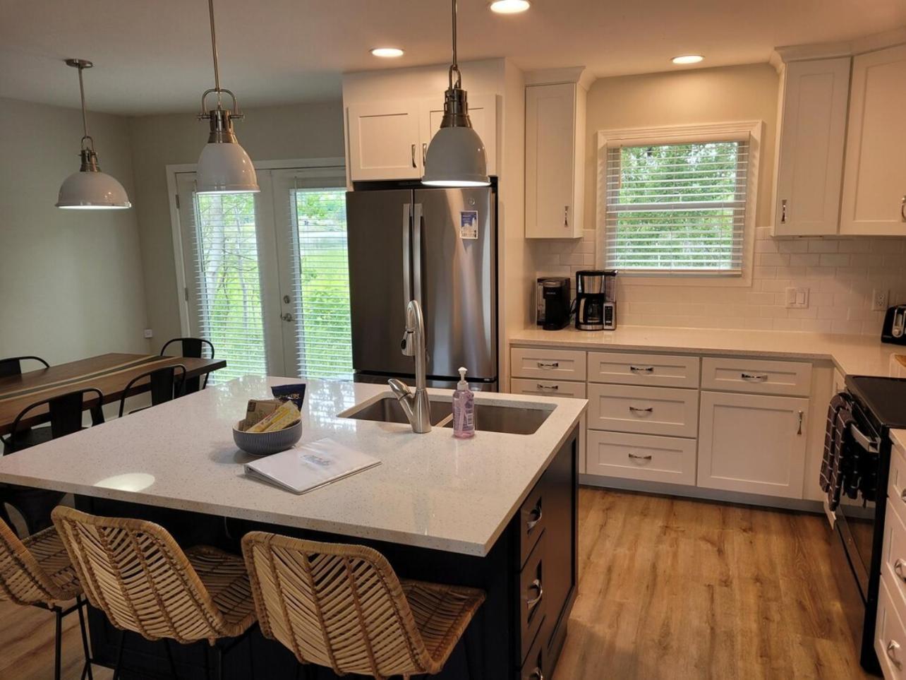 White Birch - Riverfront And Newly-Remodeled! Elberta Exteriér fotografie